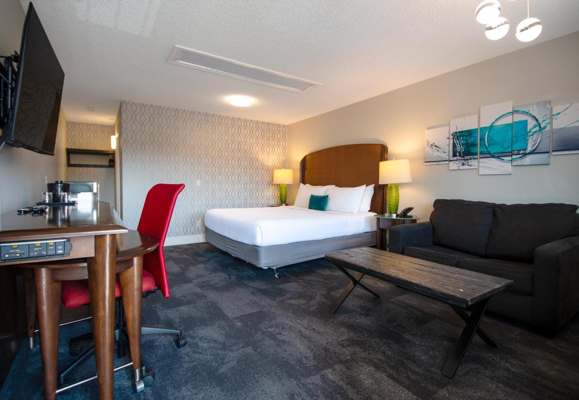 The Tide'S Inn Parksville Room photo