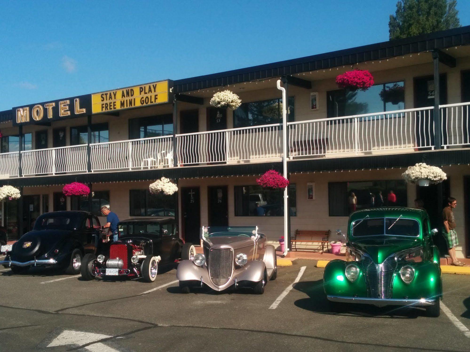 The Tide'S Inn Parksville Exterior photo