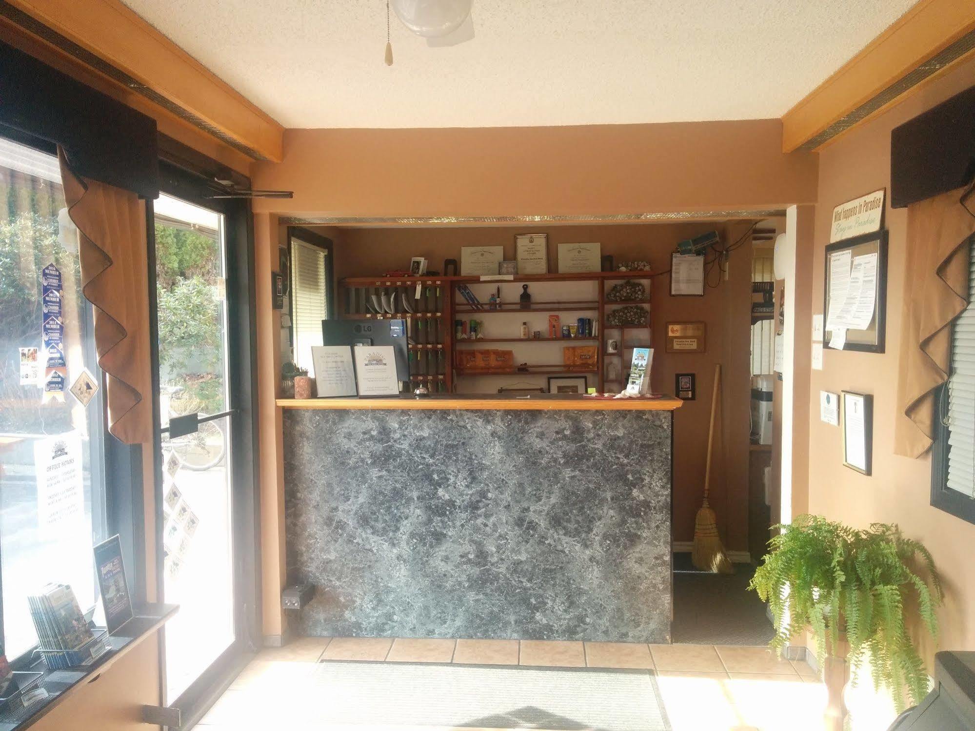 The Tide'S Inn Parksville Exterior photo
